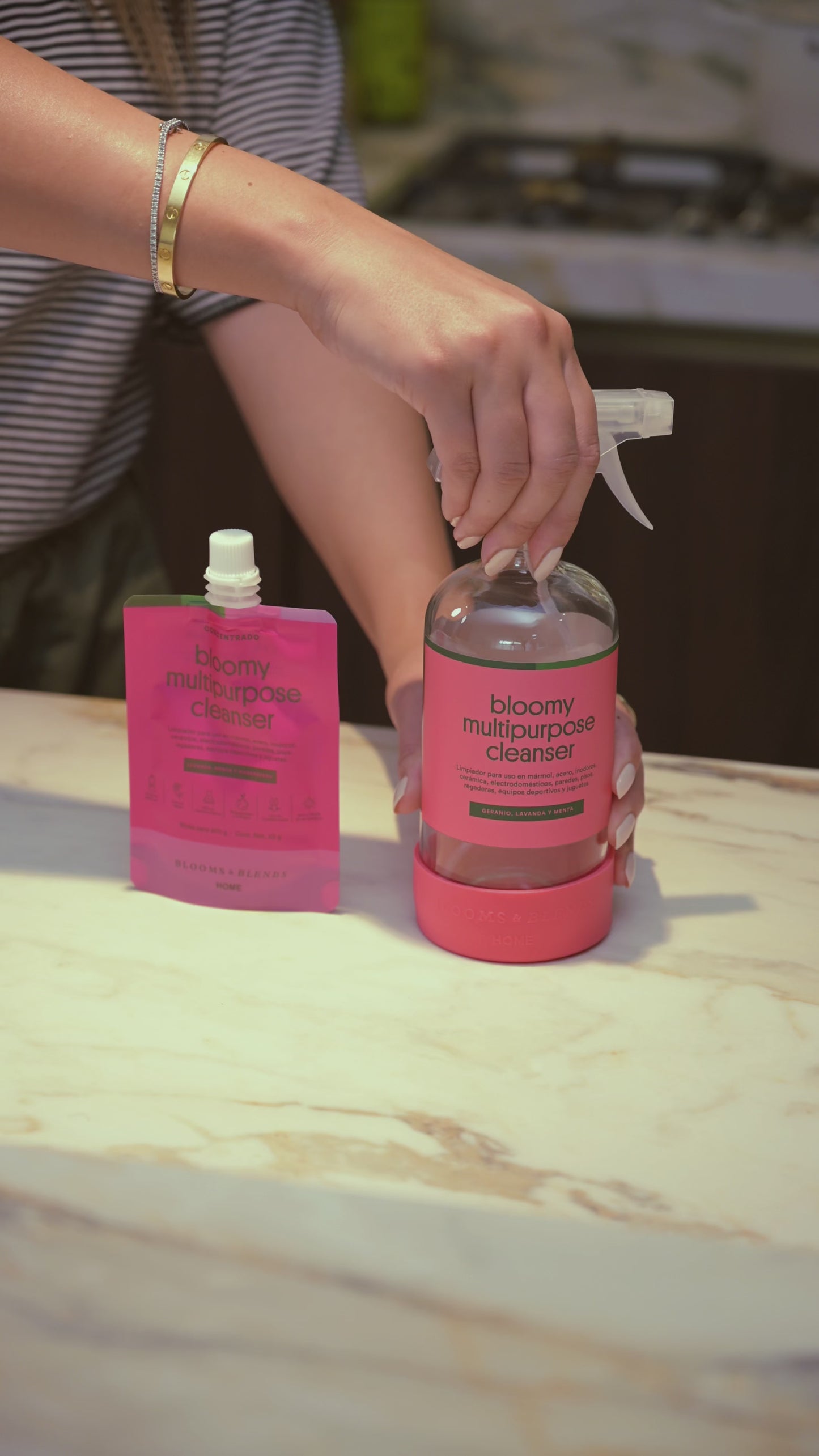 Bloomy Multipurpose Cleanser Reusable Container